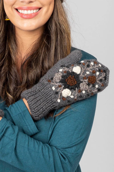 Eda Mittens