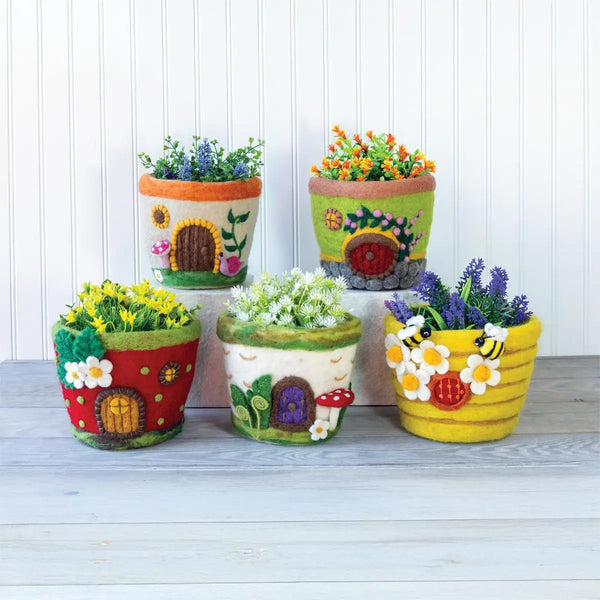 Forest House Felt Pot
