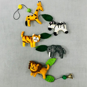 Jungle Garland