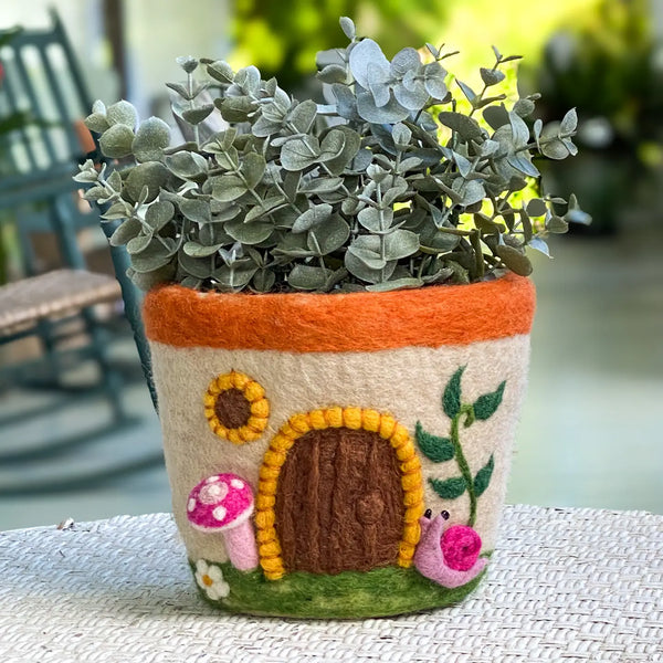 Fungi House Felt Pot