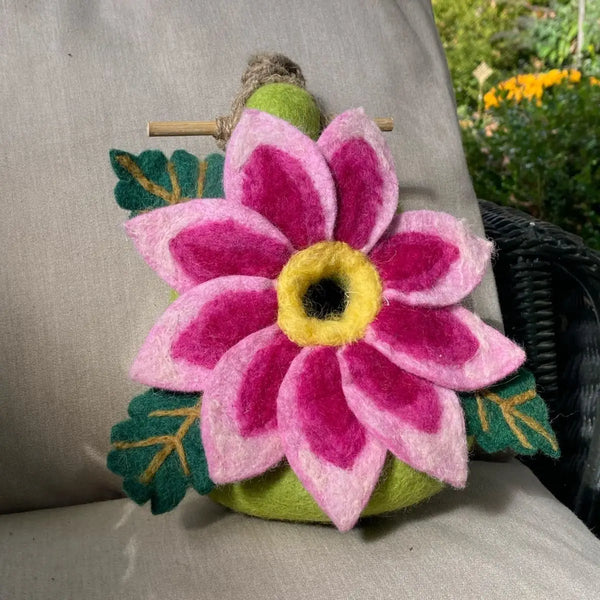 Dahlia Star Birdhouse