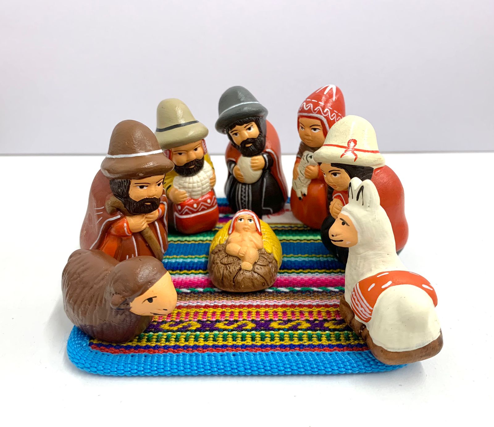 Juliaca Nativity Set