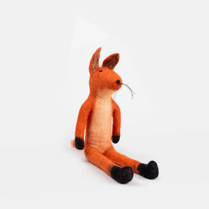 Sitting fox